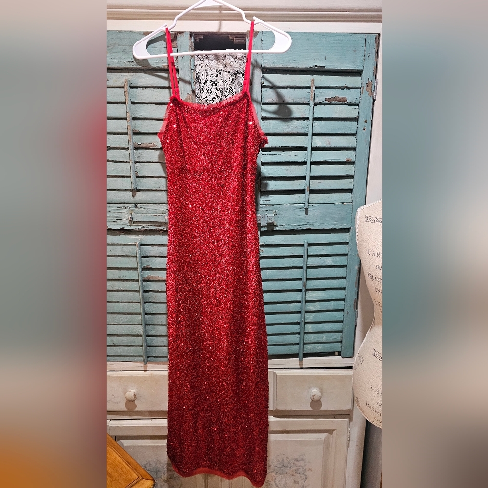Elegant Red Sequin Dress